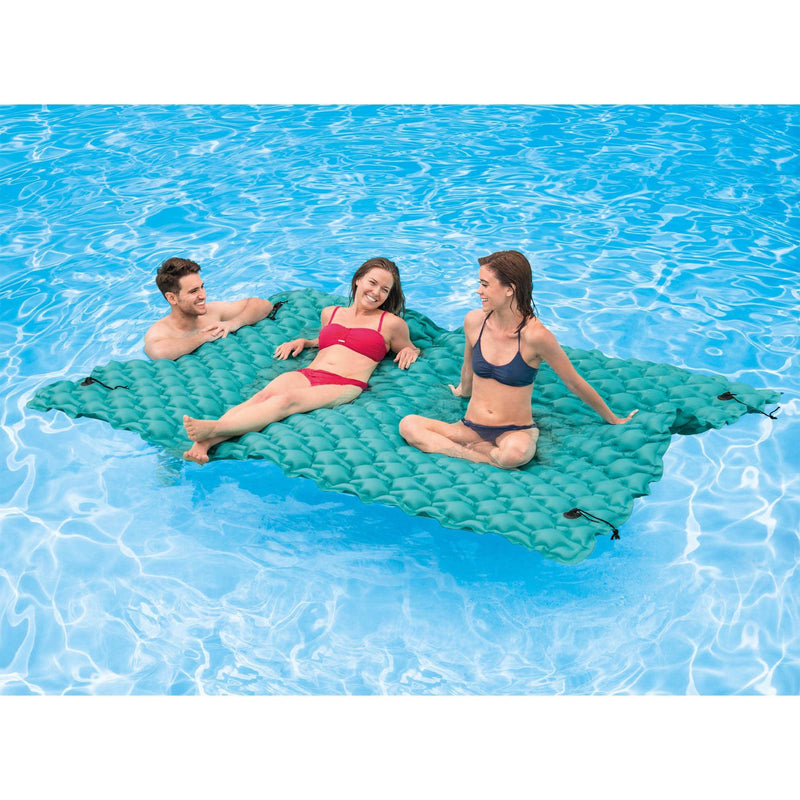 GIANT FLOATING MAT