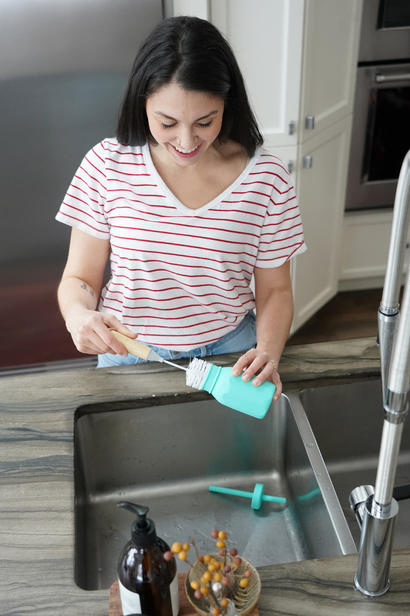 BAMBOO BRUSH - DISH SCRUBBER