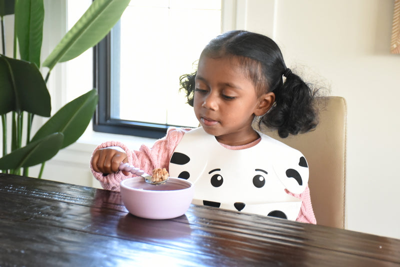 SILICONE BOWL WITH LID, SPOON AND FORK - SHARK