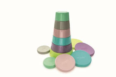 STACKING & NESTING CONTAINERS WITH SILICONE LIDS